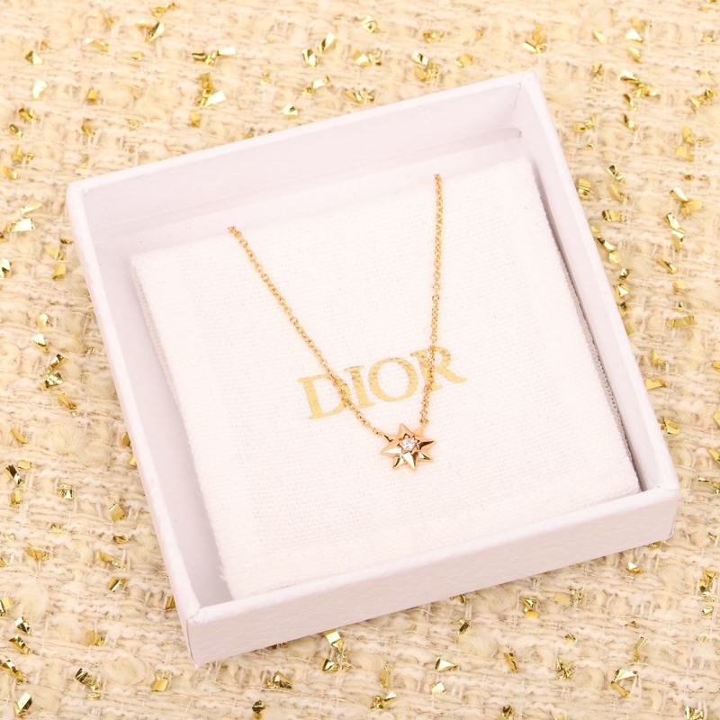 chr1st1an D10r necklaces
